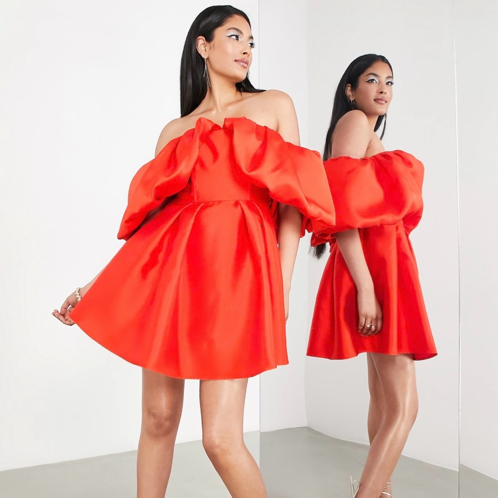 Volume sleeve mini dress with full skirt in red